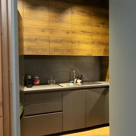 Apartment Hero Citycenter Tirana