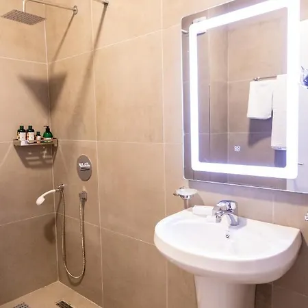Hero Citycenter Apartment